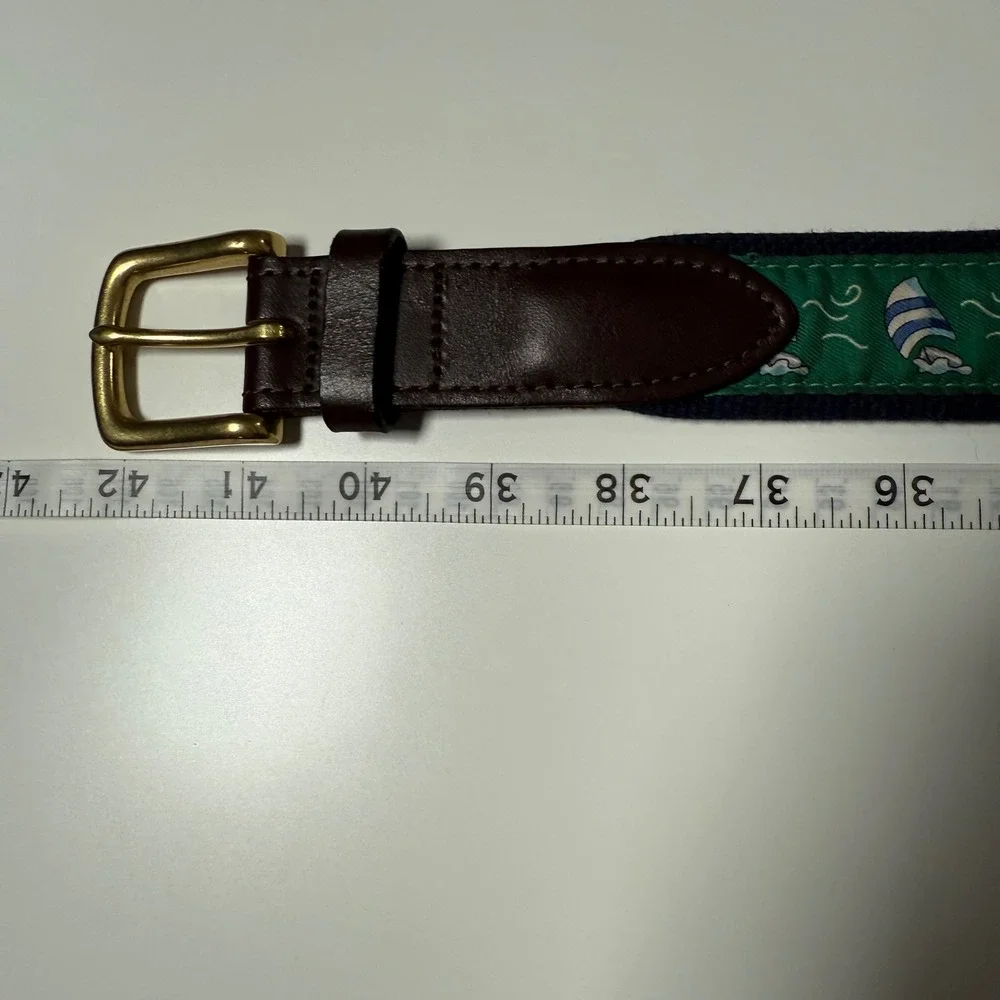 Vineyard Vines Belt Mens 36 Navy Green Sailboat Leather Brass Preppy USA Made